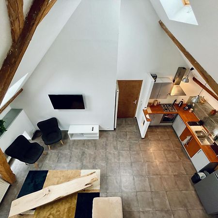 Sainte-Suzanne  Duplex + Parking Gratuit Facile 아파트 외부 사진