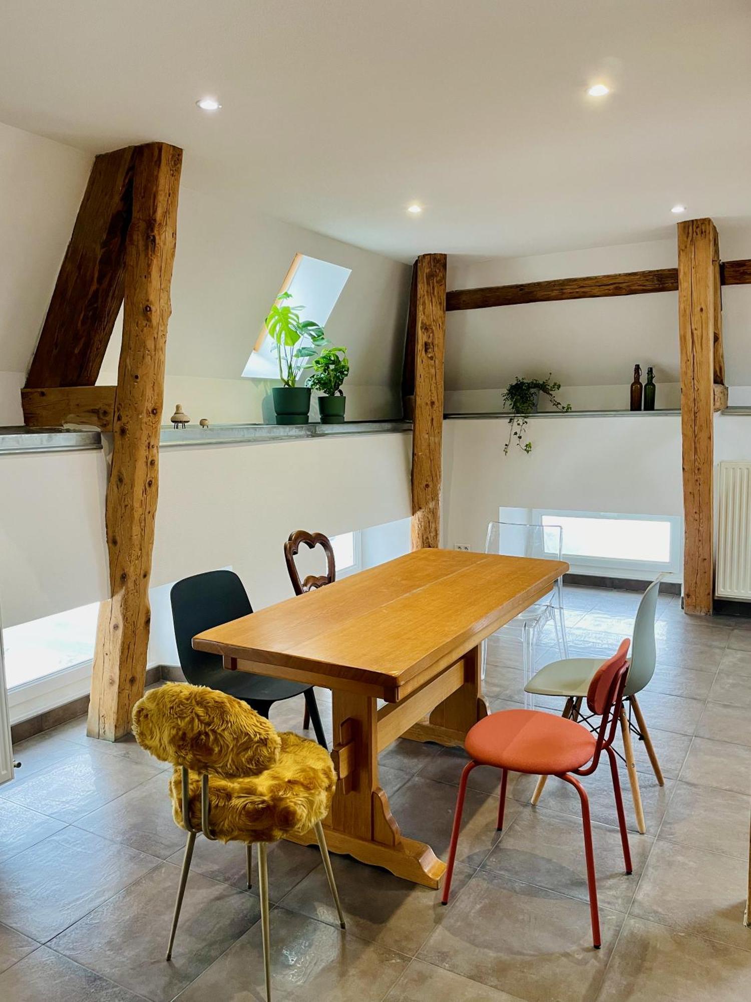 Sainte-Suzanne  Duplex + Parking Gratuit Facile 아파트 외부 사진