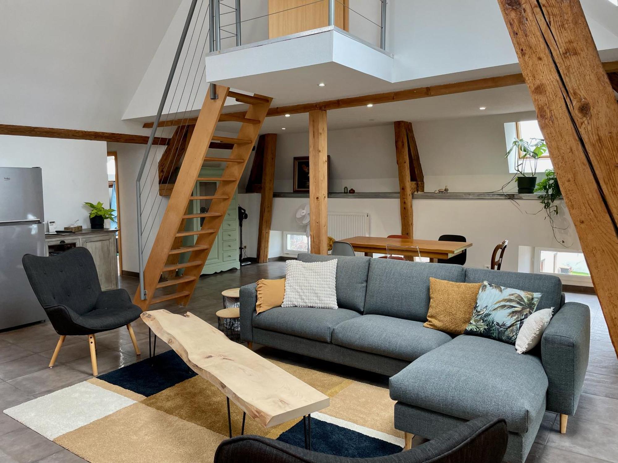 Sainte-Suzanne  Duplex + Parking Gratuit Facile 아파트 외부 사진